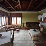 Villa Cozy Blue Stone House With A Great Sea View. Tsagkarada