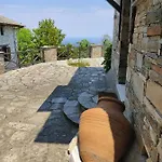 Cozy Blue Stone House With A Great Sea View. Willa *