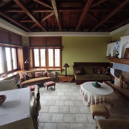 ヴィラ Cozy Blue Stone House With A Great Sea View. ツァガラダ