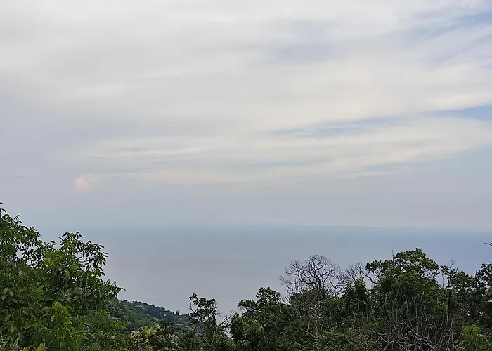 Cozy Blue Stone House With A Great Sea View. Vila