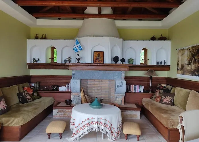 Cozy Blue Stone House With A Great Sea View. Vila *